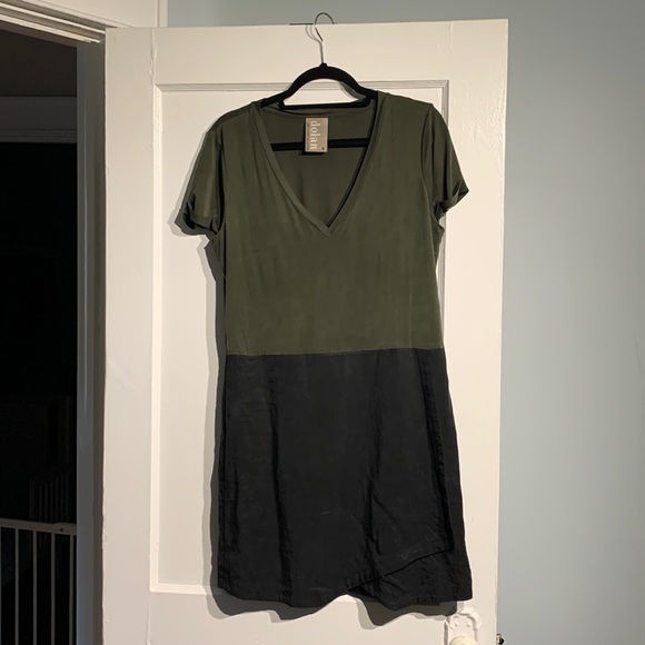 🌟Host Pick🌟 Anthropologie - Dolan dress - Picture 6 of 6